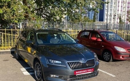 Skoda Superb III рестайлинг, 2018 год, 1 980 000 рублей, 10 фотография