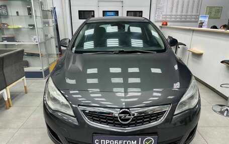 Opel Astra J, 2010 год, 799 000 рублей, 2 фотография