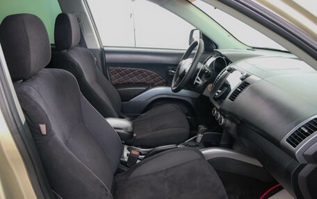 Mitsubishi Outlander III рестайлинг 3, 2008 год, 989 000 рублей, 13 фотография