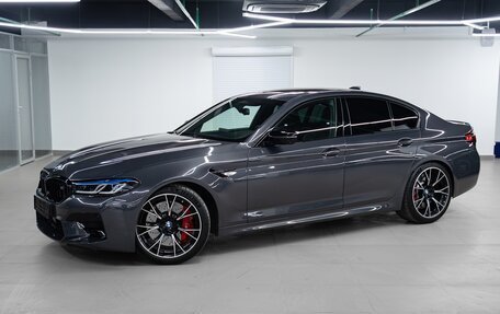 BMW M5, 2021 год, 12 999 000 рублей, 1 фотография