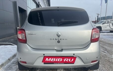 Renault Sandero II рестайлинг, 2015 год, 795 000 рублей, 5 фотография