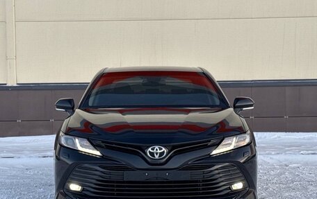 Toyota Camry, 2019 год, 2 680 000 рублей, 2 фотография