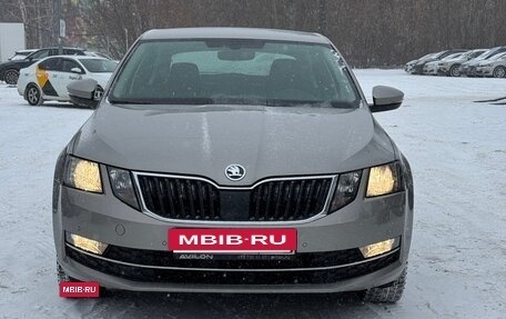 Skoda Octavia, 2019 год, 1 945 000 рублей, 2 фотография