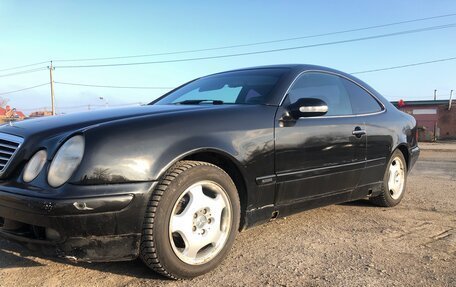 Mercedes-Benz CLK-Класс, 2001 год, 500 000 рублей, 11 фотография