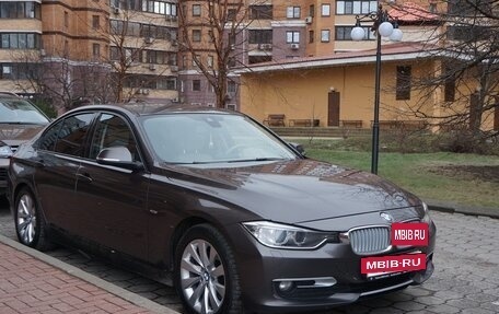 BMW 3 серия, 2011 год, 1 800 000 рублей, 3 фотография