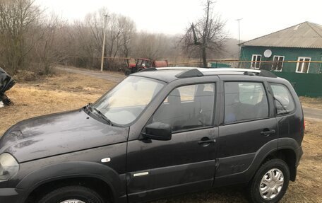 Chevrolet Niva I рестайлинг, 2013 год, 670 000 рублей, 3 фотография