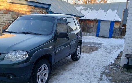 Chevrolet Niva I рестайлинг, 2011 год, 650 000 рублей, 2 фотография