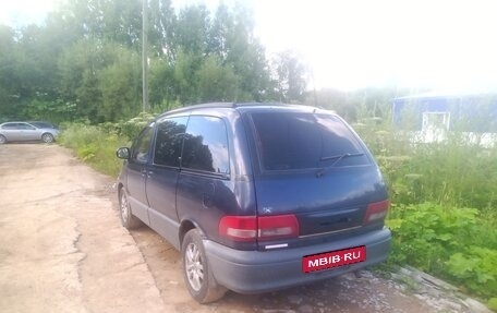 Toyota Estima III рестайлинг -2, 1995 год, 300 000 рублей, 4 фотография