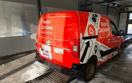 Citroen Berlingo II рестайлинг, 2011 год, 890 000 рублей, 4 фотография