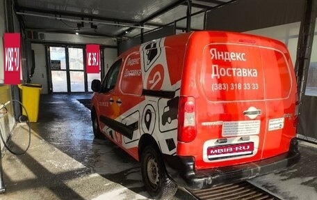 Citroen Berlingo II рестайлинг, 2011 год, 890 000 рублей, 5 фотография