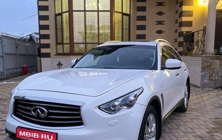 Infiniti FX II, 2013 год, 2 436 000 рублей, 3 фотография