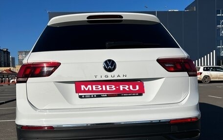 Volkswagen Tiguan II, 2021 год, 3 170 000 рублей, 31 фотография