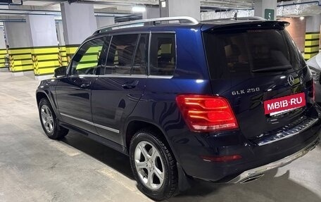 Mercedes-Benz GLK-Класс, 2015 год, 2 300 000 рублей, 4 фотография