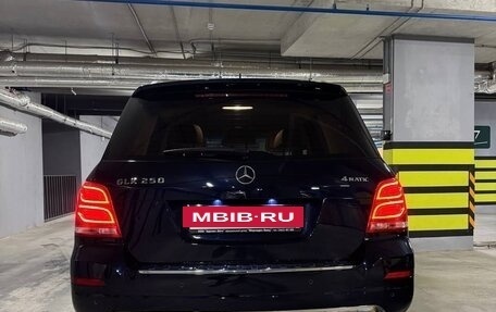 Mercedes-Benz GLK-Класс, 2015 год, 2 300 000 рублей, 3 фотография