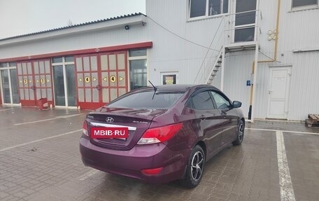 Hyundai Solaris II рестайлинг, 2011 год, 770 000 рублей, 4 фотография