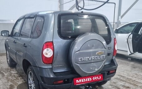 Chevrolet Niva I рестайлинг, 2014 год, 630 000 рублей, 7 фотография