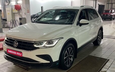 Volkswagen Tiguan II, 2021 год, 3 497 000 рублей, 1 фотография