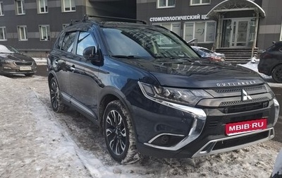 Mitsubishi Outlander III рестайлинг 3, 2021 год, 3 100 000 рублей, 1 фотография