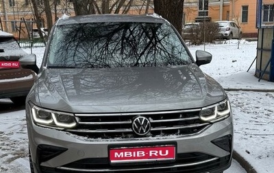 Volkswagen Tiguan II, 2020 год, 3 790 000 рублей, 1 фотография