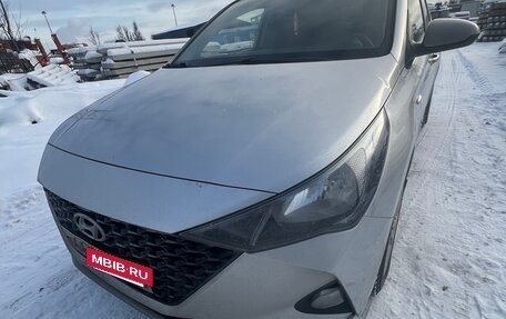 Hyundai Solaris II рестайлинг, 2020 год, 1 600 000 рублей, 3 фотография