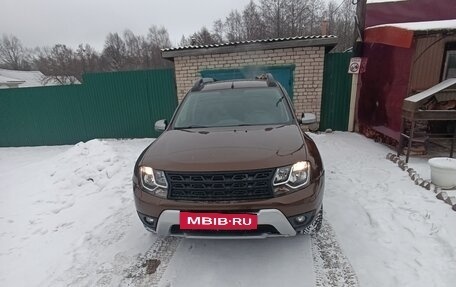 Renault Duster I рестайлинг, 2016 год, 1 330 000 рублей, 3 фотография