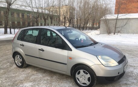 Ford Fiesta, 2005 год, 350 000 рублей, 1 фотография