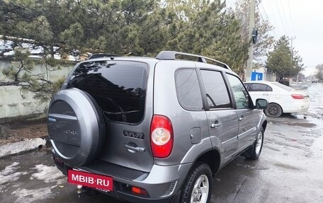 Chevrolet Niva I рестайлинг, 2012 год, 665 000 рублей, 5 фотография