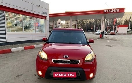 KIA Soul I рестайлинг, 2011 год, 900 000 рублей, 3 фотография