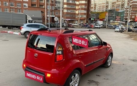 KIA Soul I рестайлинг, 2011 год, 900 000 рублей, 4 фотография