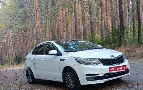 KIA Rio III рестайлинг, 2015 год, 750 000 рублей, 1 фотография