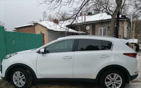 KIA Sportage IV рестайлинг, 2016 год, 2 250 000 рублей, 6 фотография