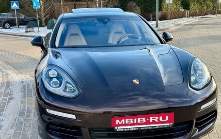 Porsche Panamera II рестайлинг, 2013 год, 4 900 000 рублей, 2 фотография