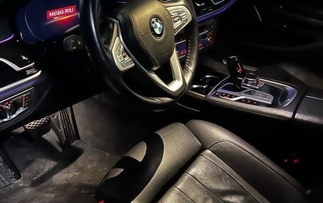 BMW 7 серия, 2018 год, 4 444 000 рублей, 2 фотография