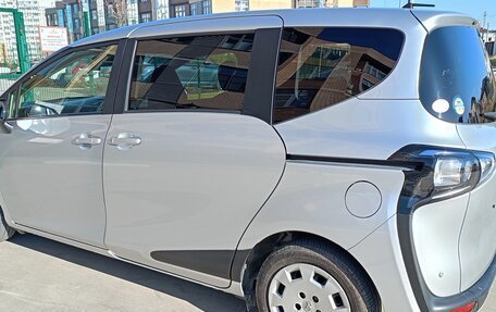 Toyota Sienta II, 2020 год, 1 799 000 рублей, 7 фотография