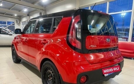 KIA Soul II рестайлинг, 2017 год, 1 584 000 рублей, 4 фотография