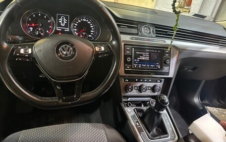 Volkswagen Passat B8 рестайлинг, 2018 год, 1 720 000 рублей, 17 фотография