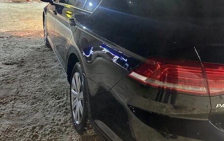 Volkswagen Passat B8 рестайлинг, 2018 год, 1 720 000 рублей, 23 фотография