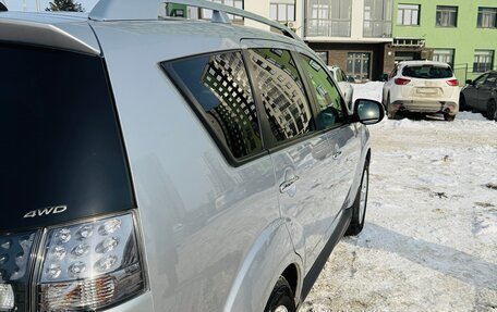 Mitsubishi Outlander III рестайлинг 3, 2010 год, 1 349 000 рублей, 4 фотография