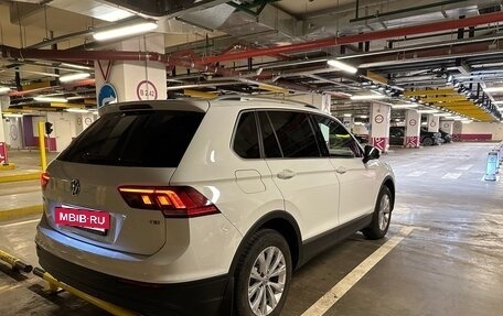 Volkswagen Tiguan II, 2017 год, 2 300 000 рублей, 7 фотография