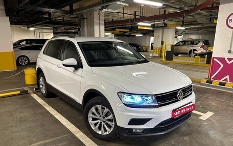 Volkswagen Tiguan II, 2017 год, 2 300 000 рублей, 22 фотография