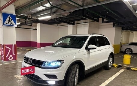 Volkswagen Tiguan II, 2017 год, 2 300 000 рублей, 20 фотография