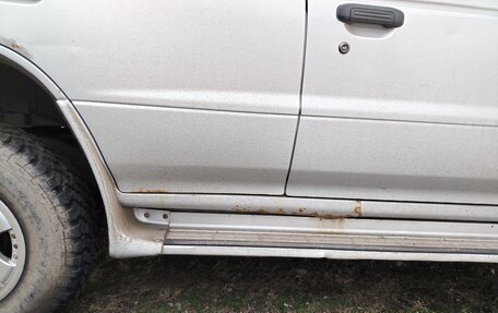 Mitsubishi Pajero III рестайлинг, 2002 год, 1 000 000 рублей, 7 фотография