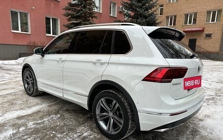 Volkswagen Tiguan II, 2018 год, 4 250 000 рублей, 4 фотография