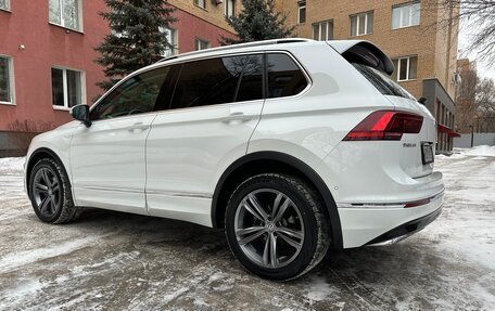 Volkswagen Tiguan II, 2018 год, 4 250 000 рублей, 13 фотография