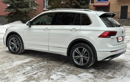 Volkswagen Tiguan II, 2018 год, 4 250 000 рублей, 7 фотография