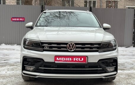 Volkswagen Tiguan II, 2018 год, 4 250 000 рублей, 2 фотография