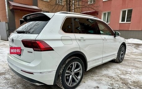 Volkswagen Tiguan II, 2018 год, 4 250 000 рублей, 6 фотография