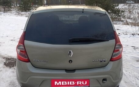 Renault Sandero I, 2012 год, 540 000 рублей, 2 фотография