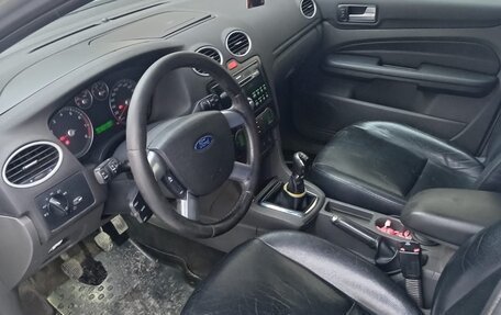 Ford Focus II рестайлинг, 2005 год, 450 000 рублей, 12 фотография