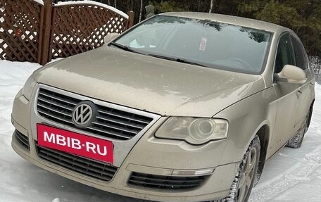 Volkswagen Passat B6, 2007 год, 640 000 рублей, 1 фотография